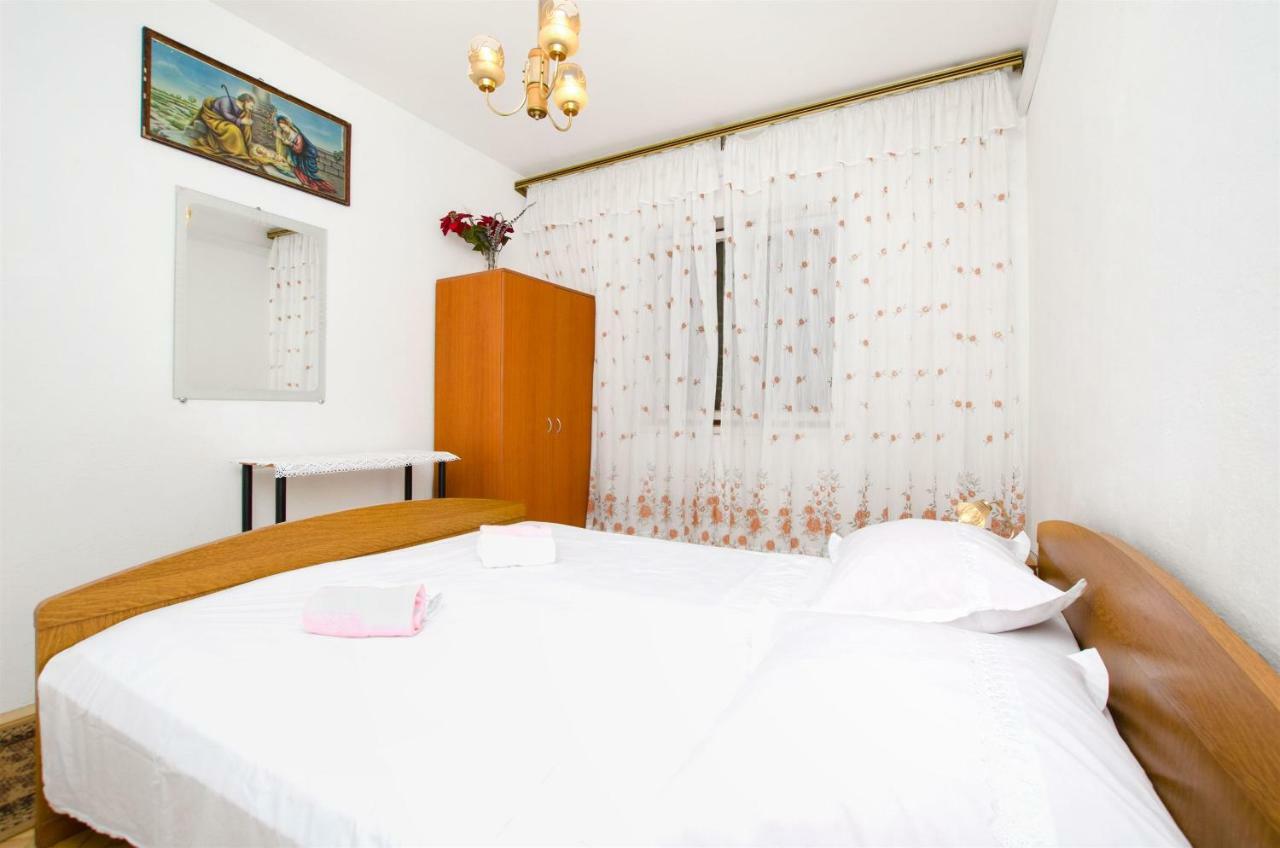 Apartments Ban Dugi Rat Room photo